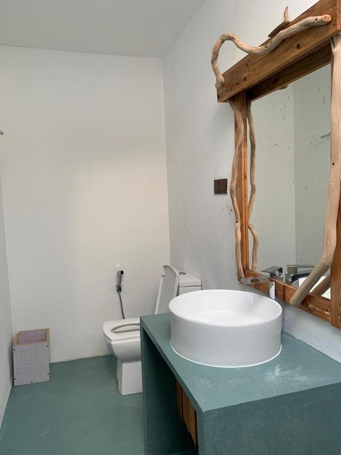 Ithaa Thoddoo Inn Екстер'єр фото